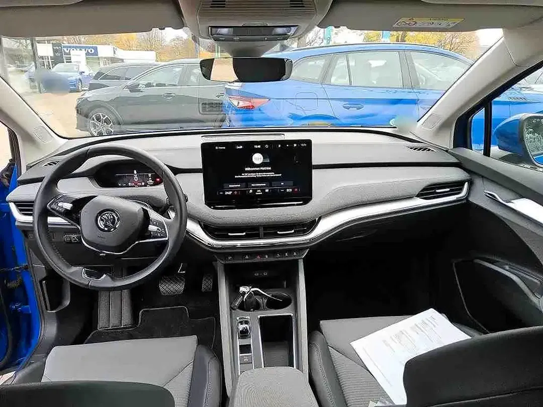 Skoda Enyaq - Thumbnail 5