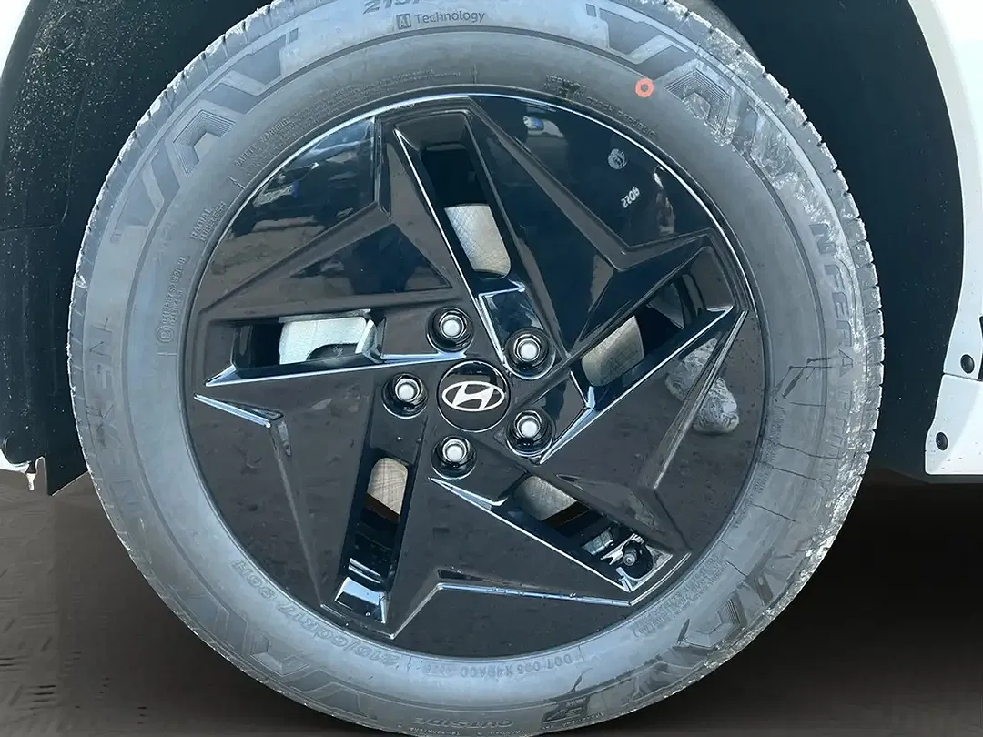 Hyundai KONA - Thumbnail 3