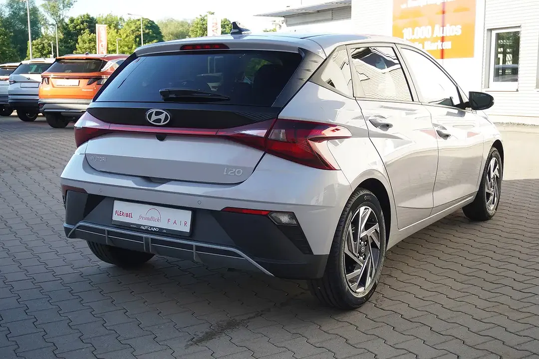 Hyundai i20 - Thumbnail 5