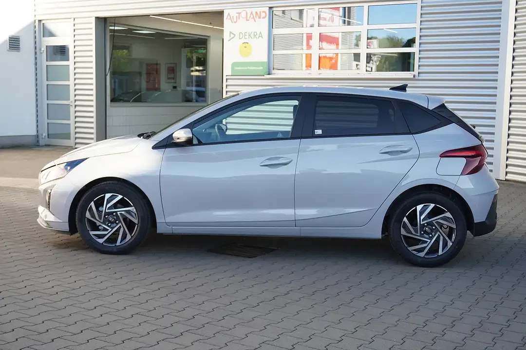 Hyundai i20 - Thumbnail 8