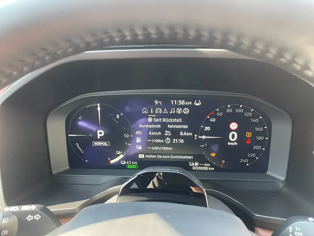 Mitsubishi Outlander - Thumbnail 15