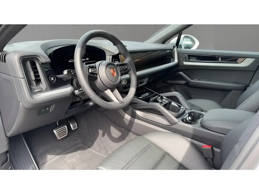 Porsche Cayenne - Thumbnail 12