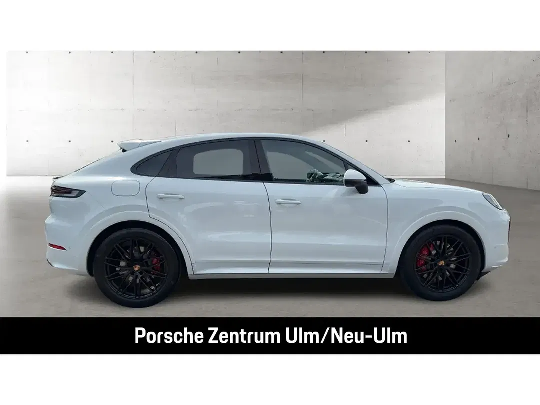 Porsche Cayenne - Thumbnail 6