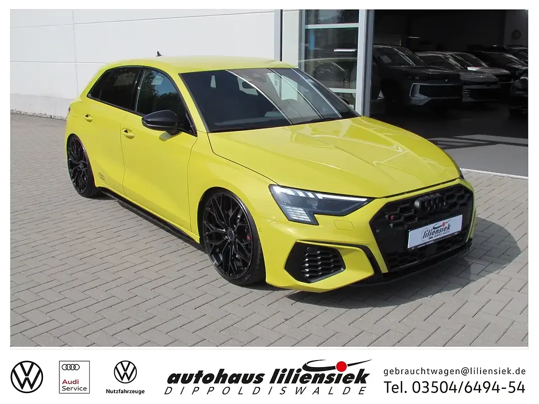 Audi S3 - Thumbnail 1