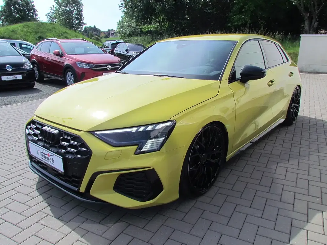 Audi S3 - Thumbnail 4