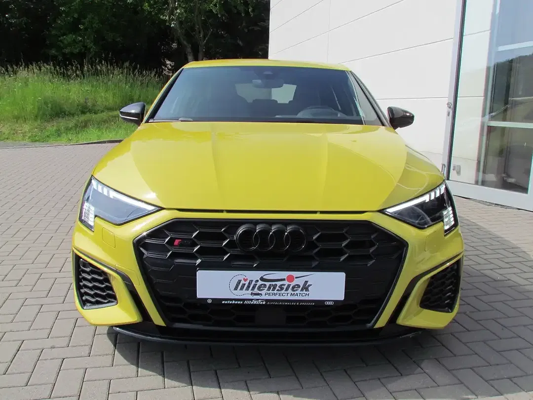 Audi S3 - Thumbnail 5