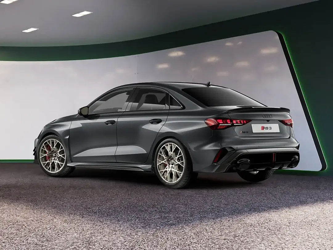 Audi RS3 - Thumbnail 3