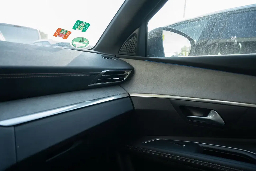 Peugeot 5008 - Thumbnail 11