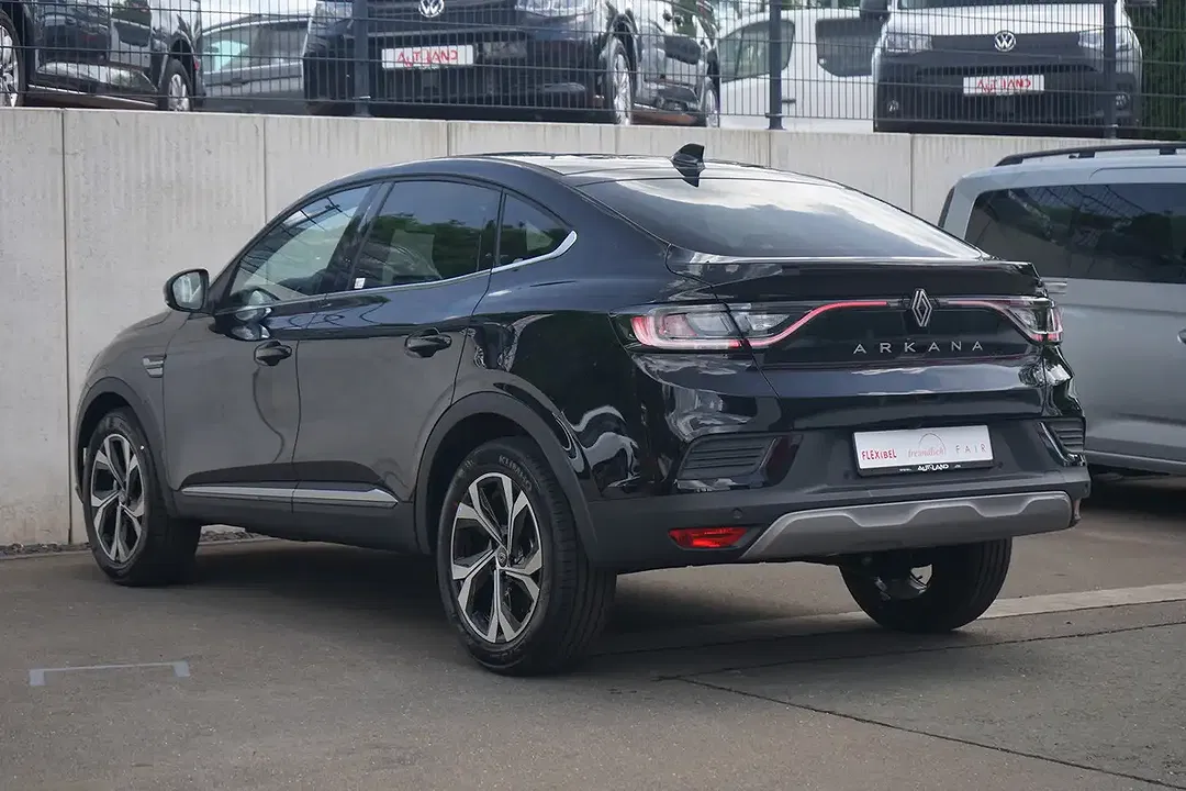 Renault Arkana - Thumbnail 2