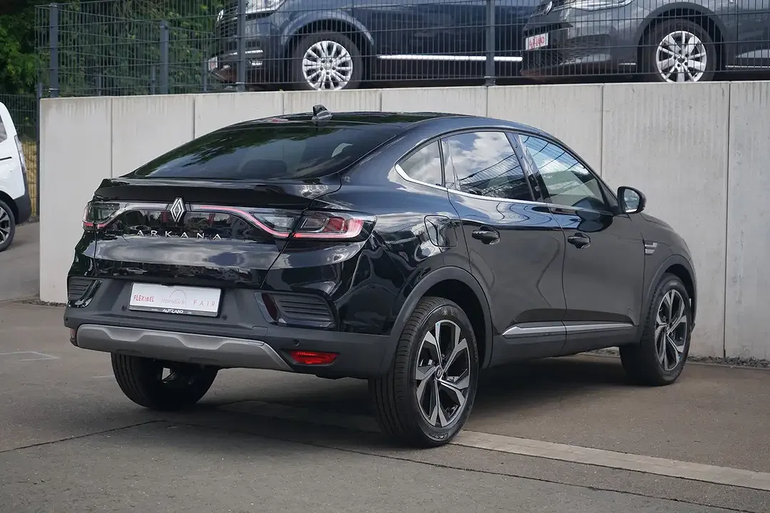 Renault Arkana - Thumbnail 4