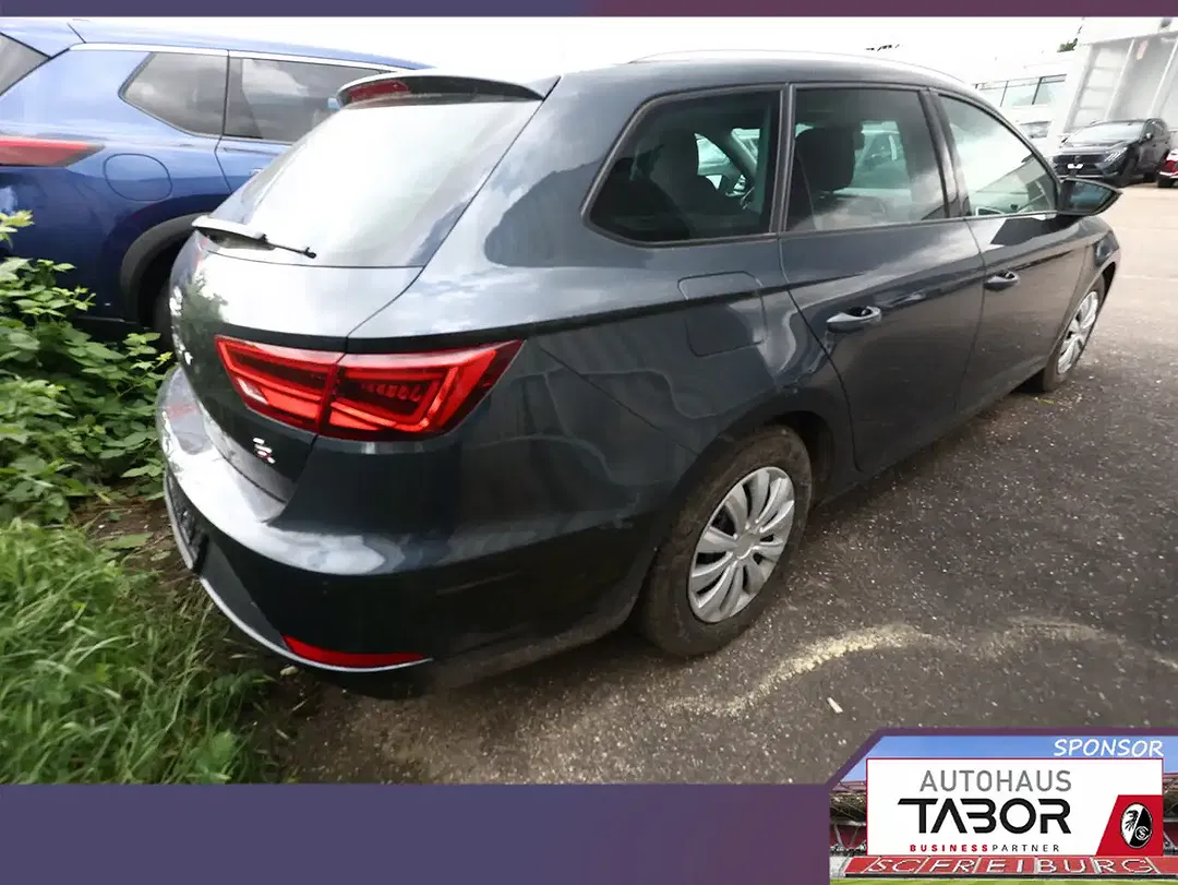 SEAT Leon - Thumbnail 3