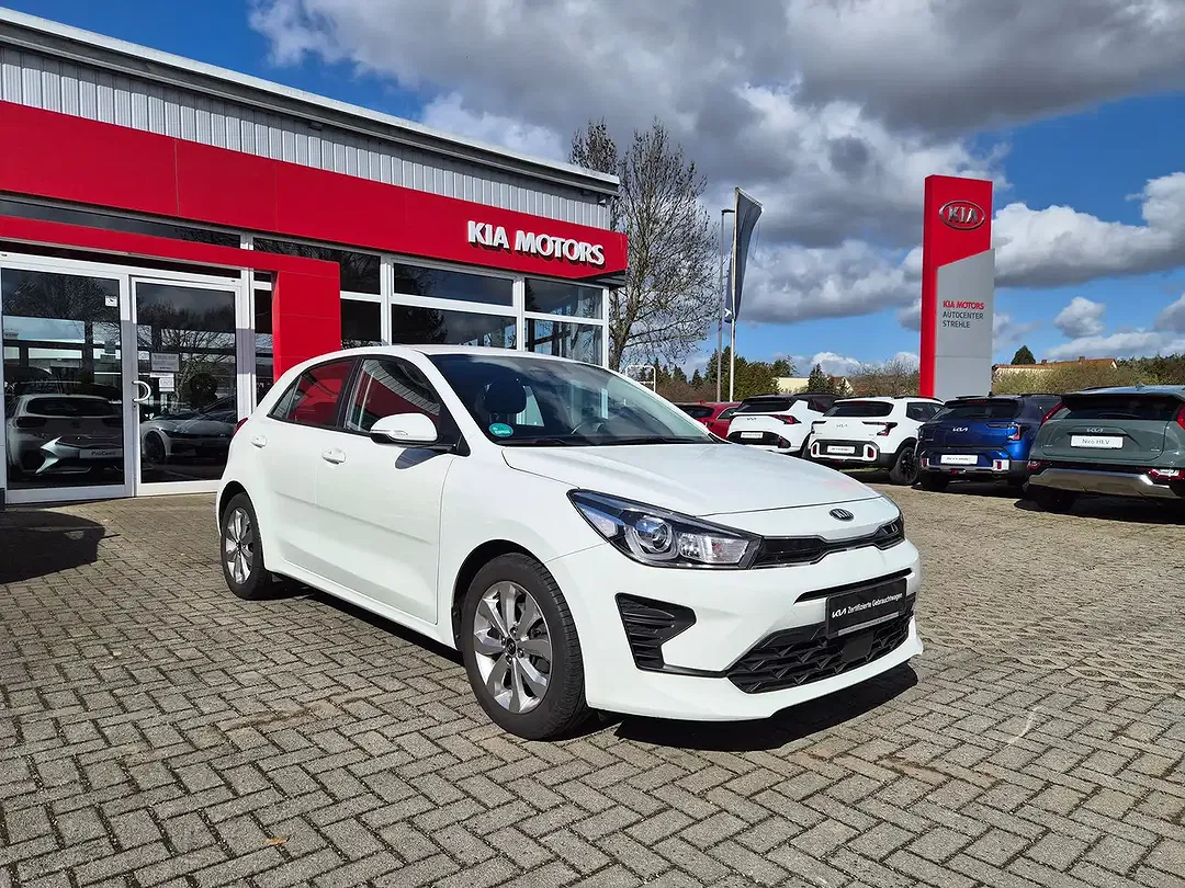 Kia Rio - Thumbnail 3