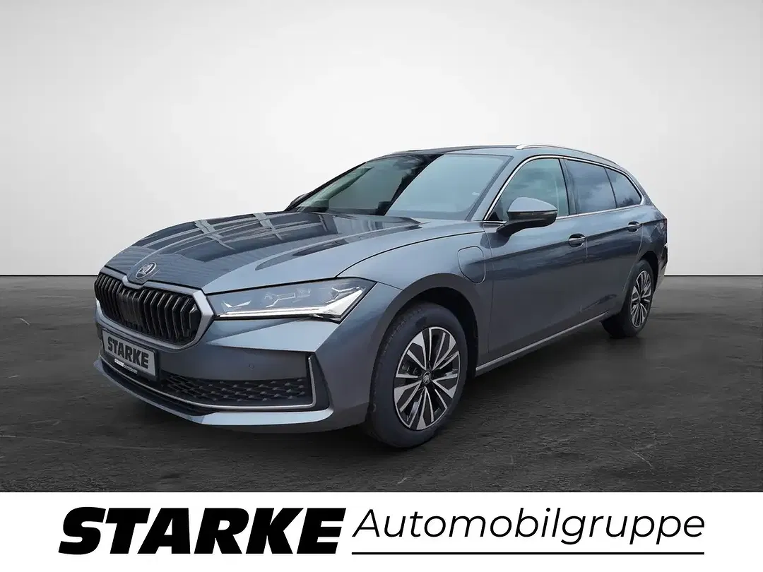Skoda Superb - Thumbnail 1