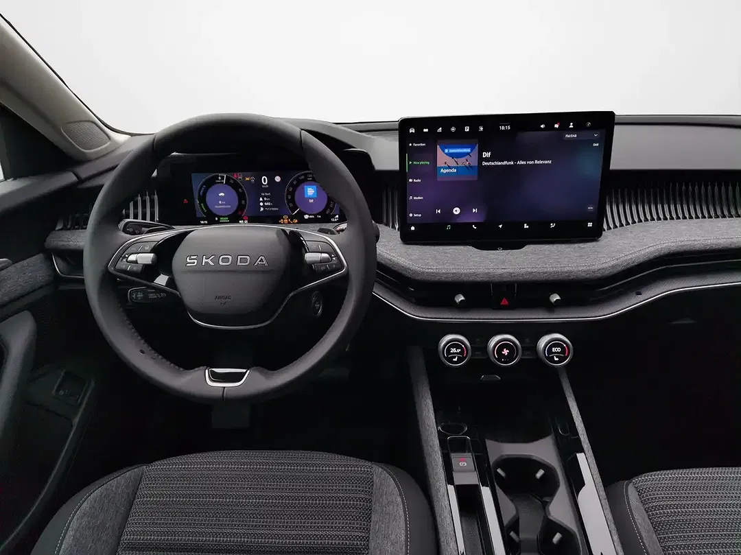 Skoda Superb - Thumbnail 8
