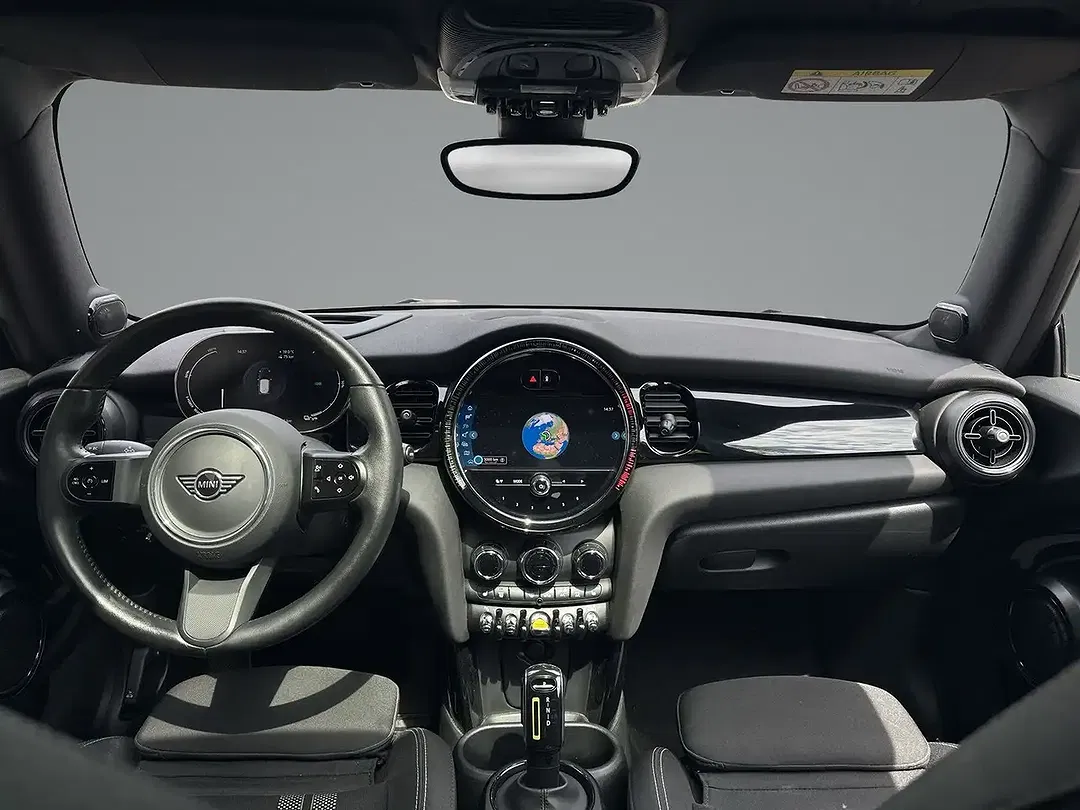 MINI Cooper SE - Thumbnail 20