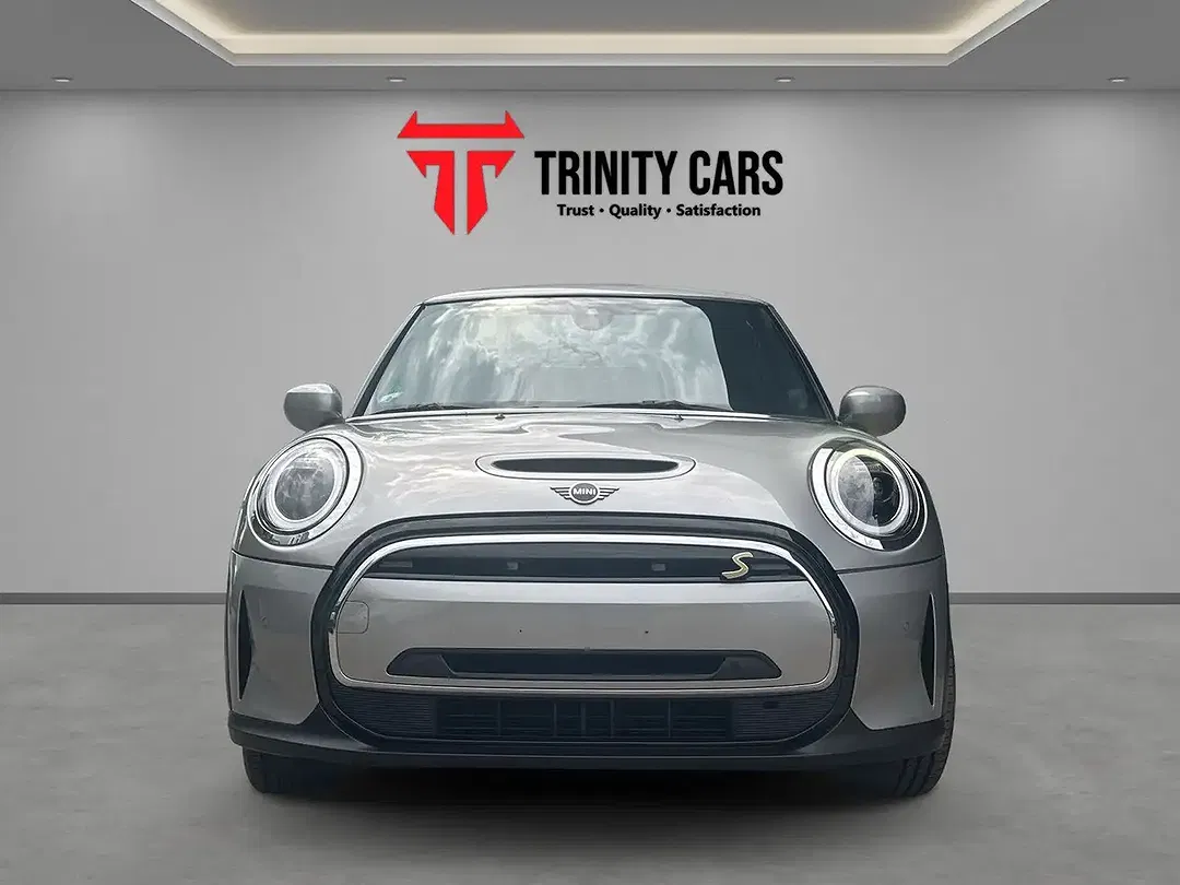 MINI Cooper SE - Thumbnail 3