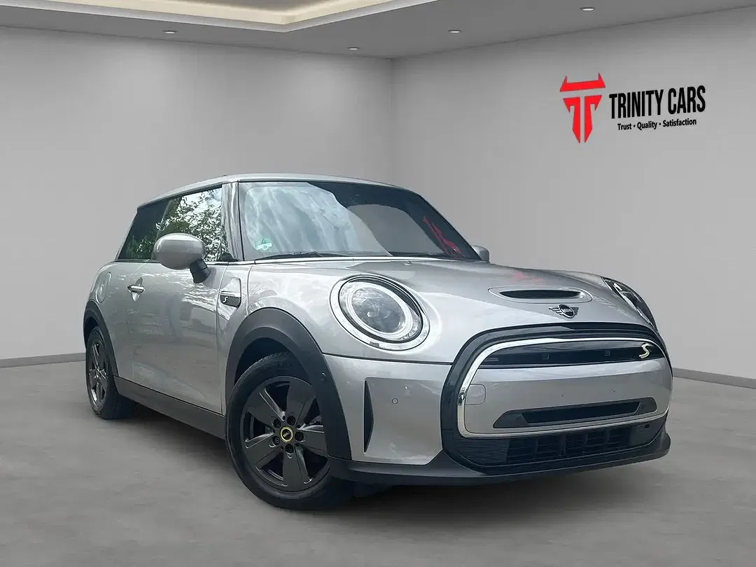 MINI Cooper SE - Thumbnail 4