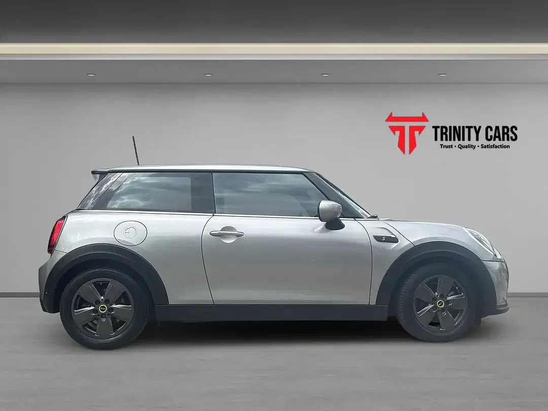 MINI Cooper SE - Thumbnail 5