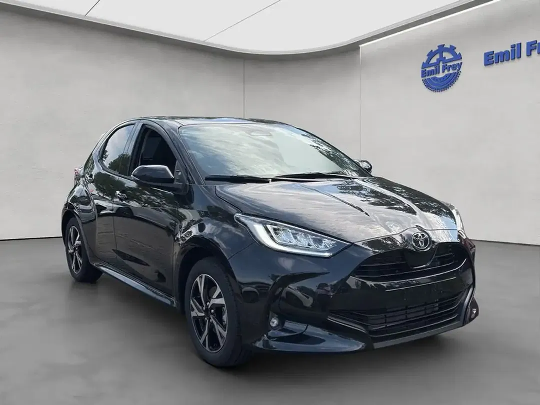 Toyota Yaris - Thumbnail 7