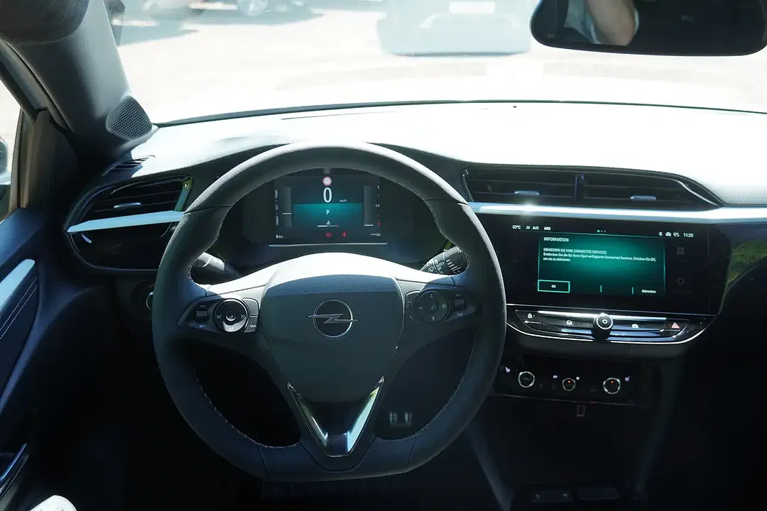 Opel Corsa - Thumbnail 9