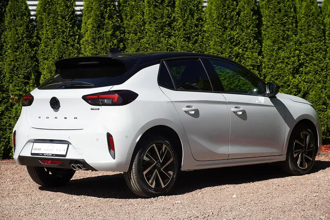 Opel Corsa - Thumbnail 4