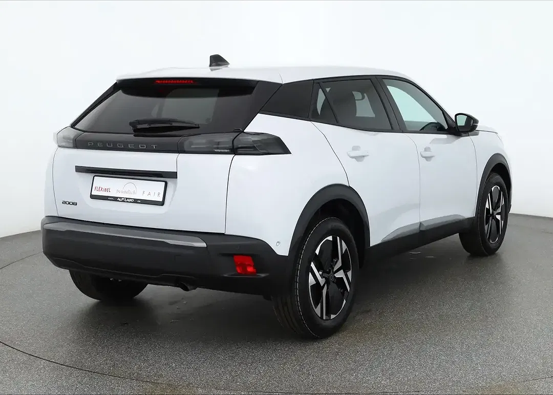 Peugeot 2008 - Thumbnail 4