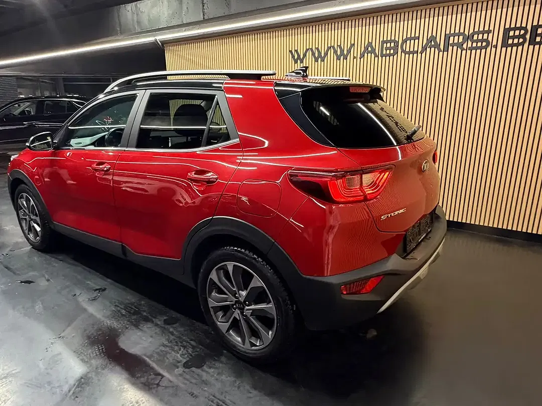 Kia Stonic - Thumbnail 3