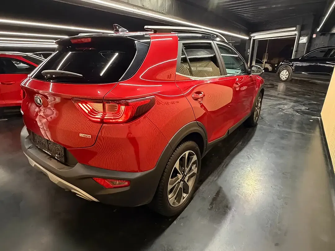 Kia Stonic - Thumbnail 5