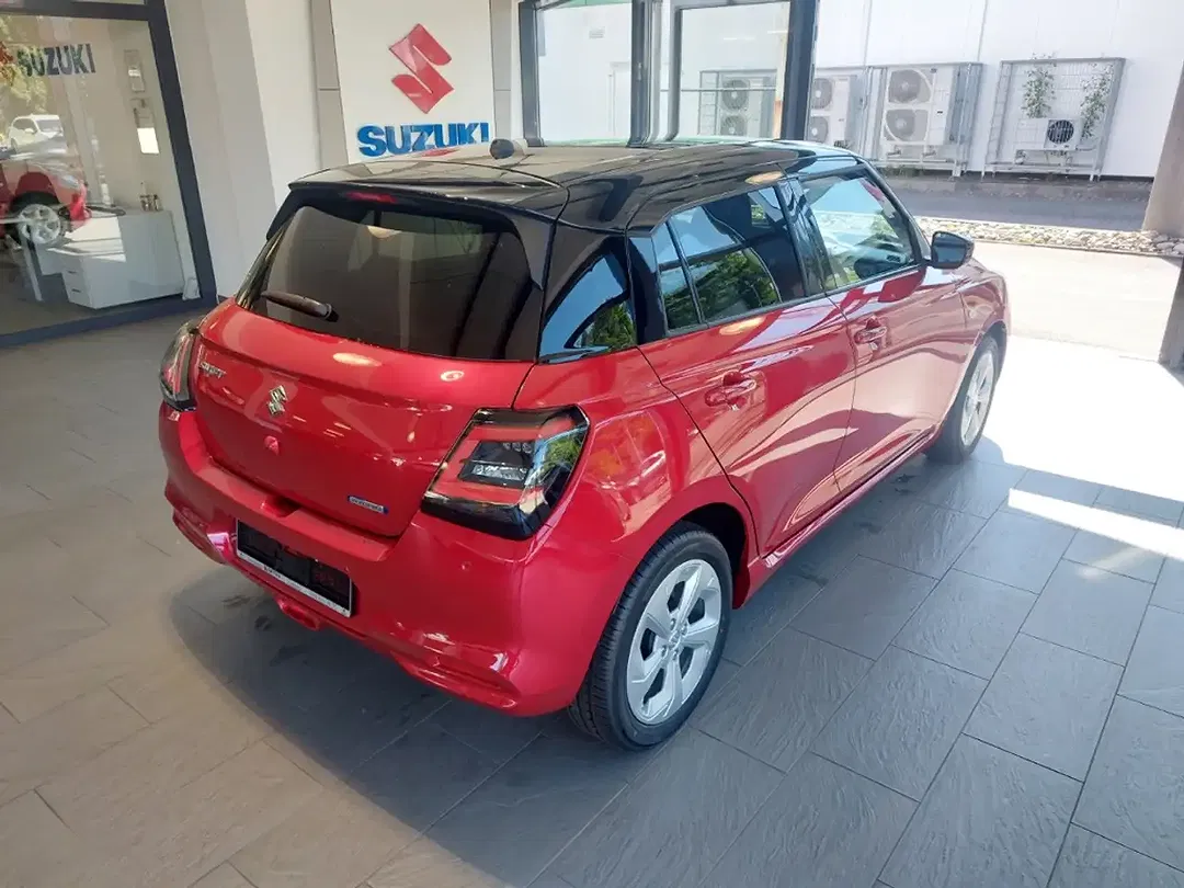 Suzuki Swift - Thumbnail 7