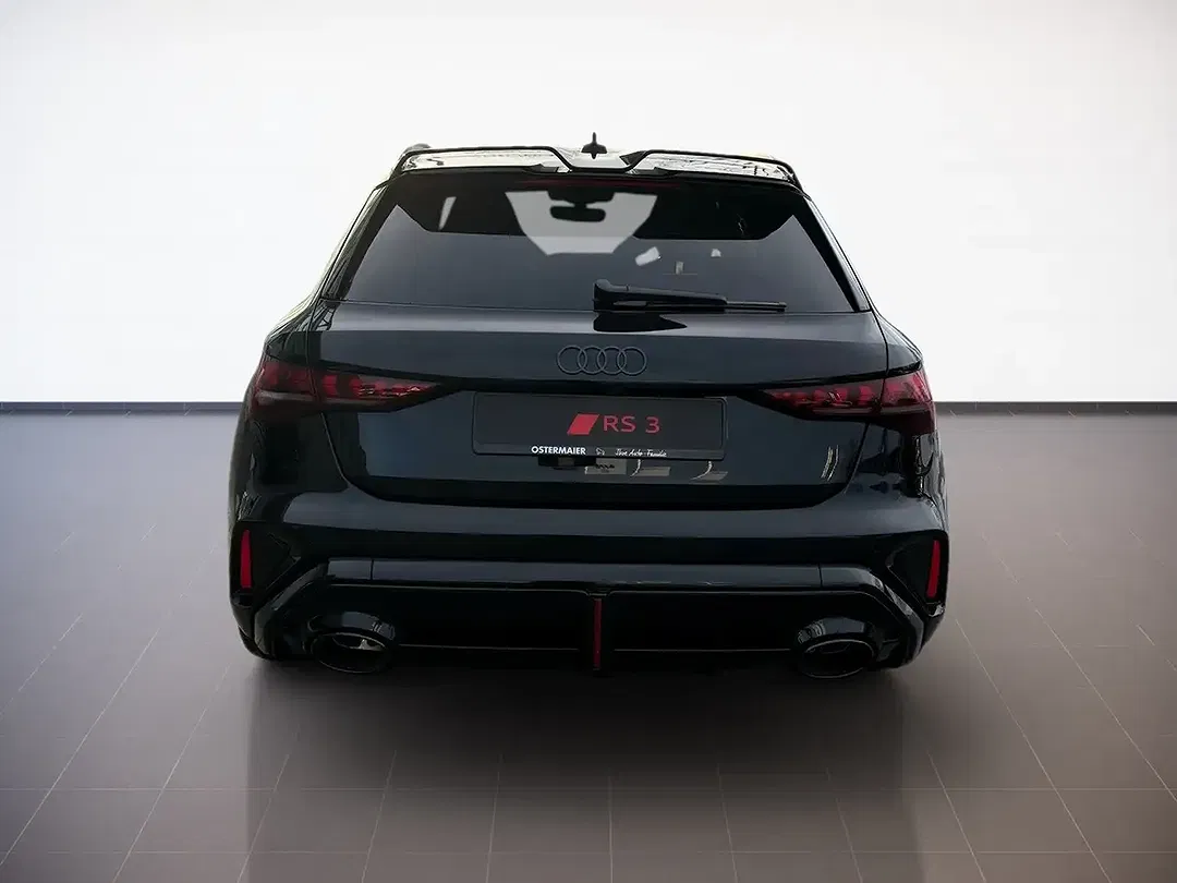 Audi RS3 - Thumbnail 5