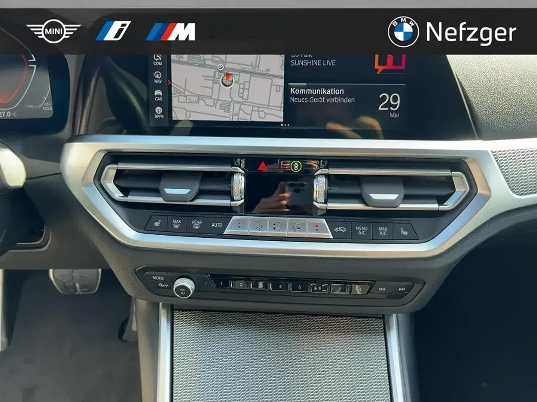 BMW 320 - Thumbnail 11