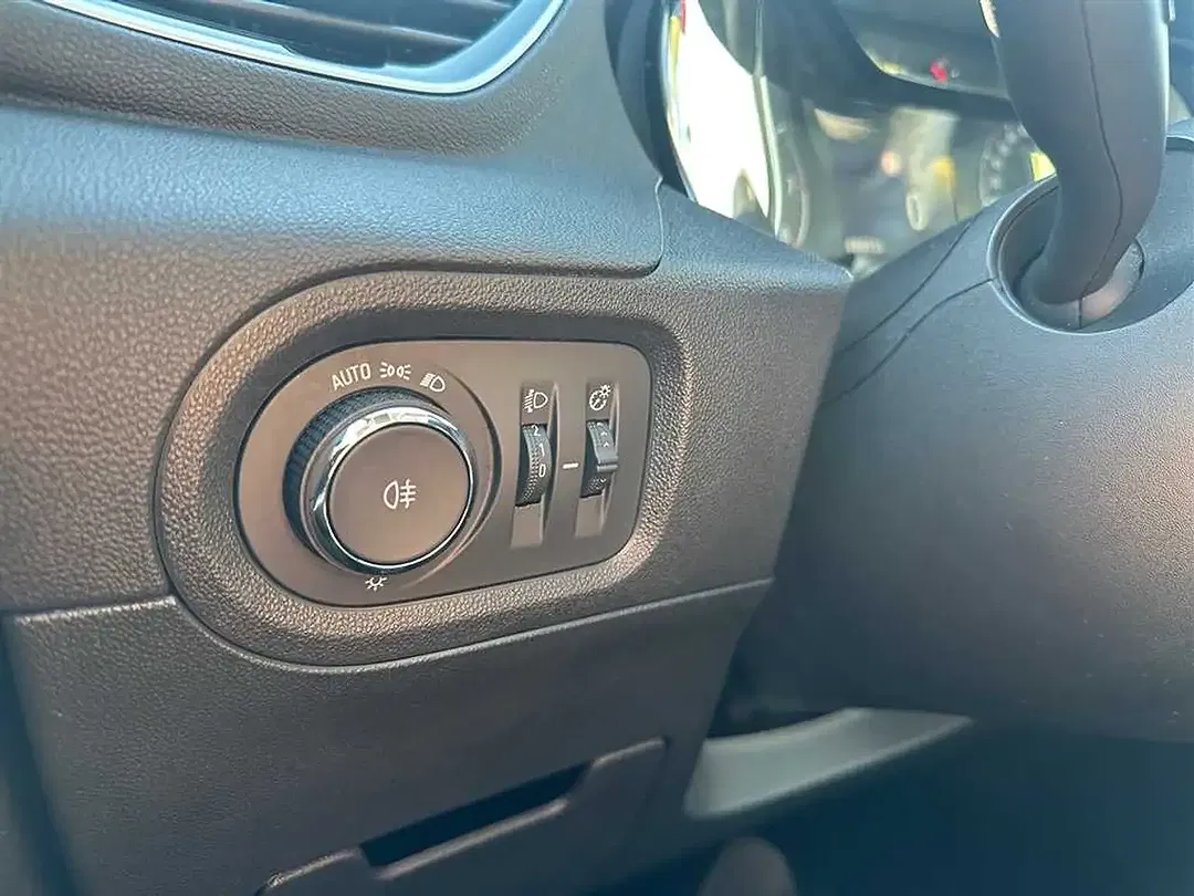 Opel Grandland X - Thumbnail 17