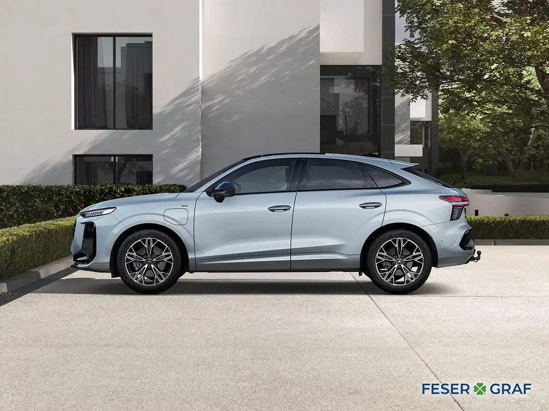 Audi Q3 - Thumbnail 2