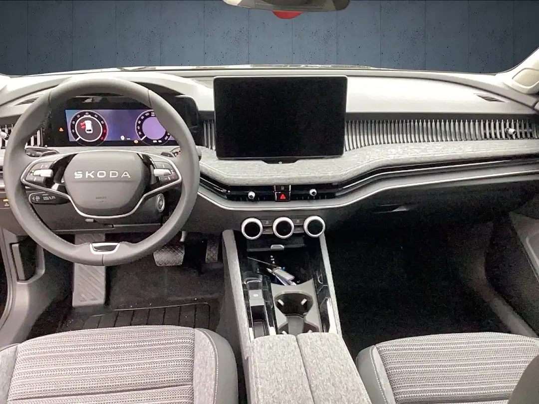Skoda Superb - Thumbnail 11