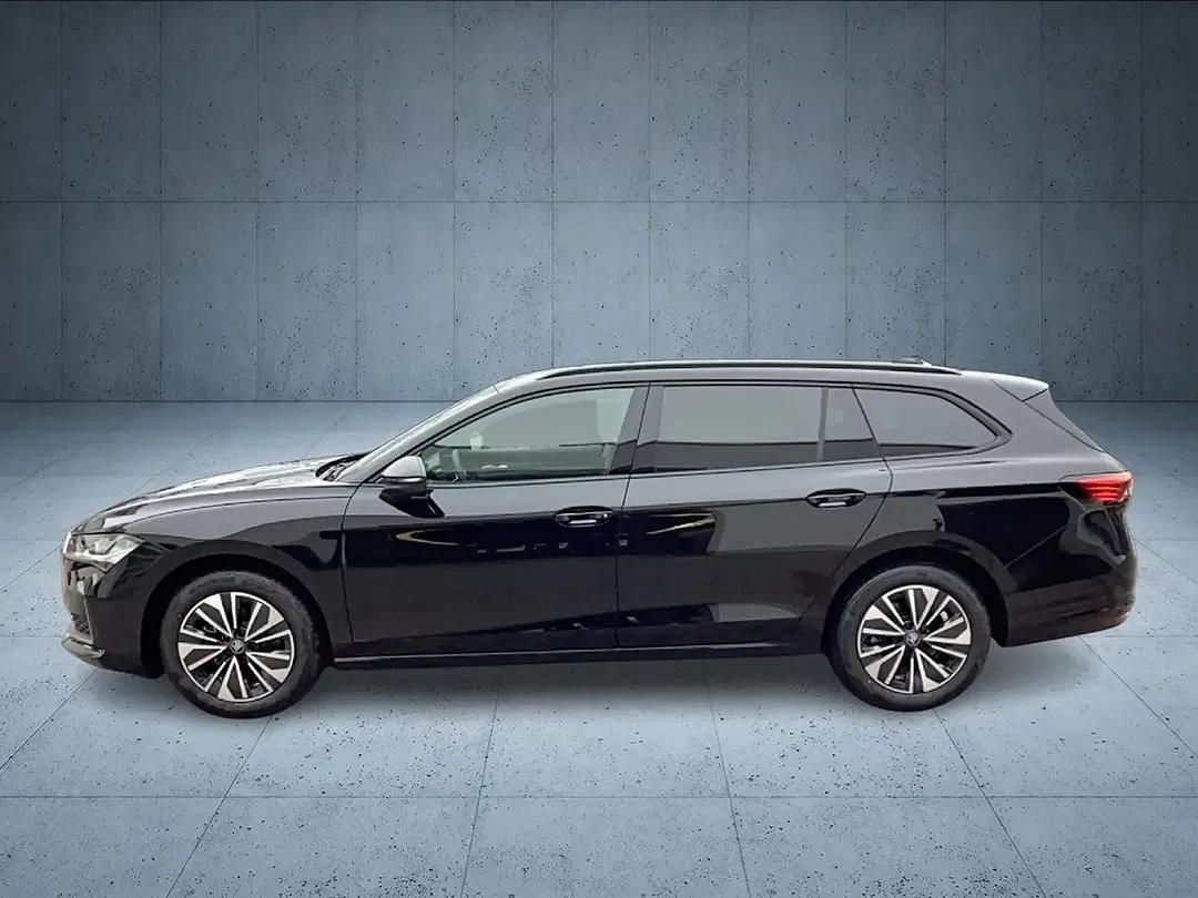 Skoda Superb - Thumbnail 2
