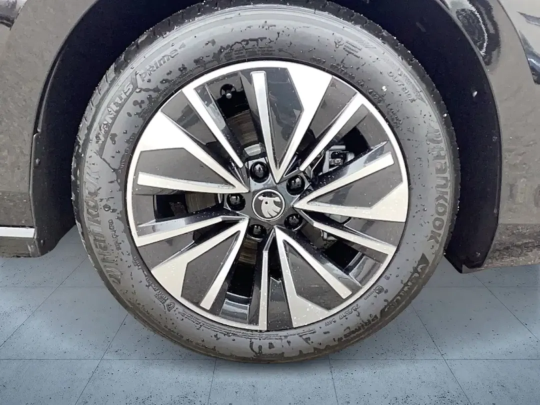 Skoda Superb - Thumbnail 7