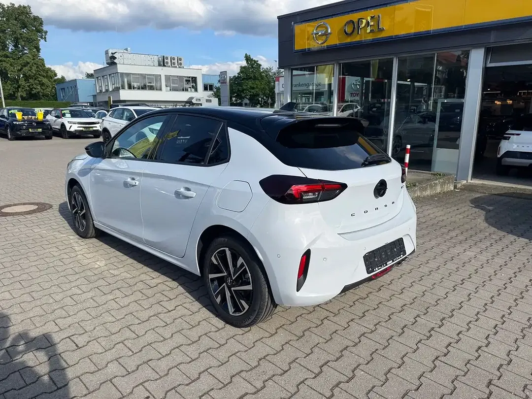 Opel Corsa - Thumbnail 7