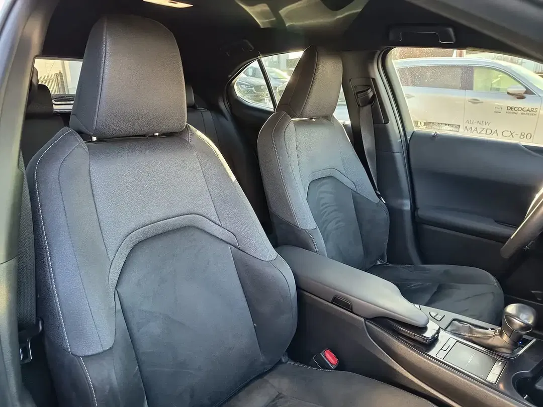 Lexus UX 250h - Thumbnail 9