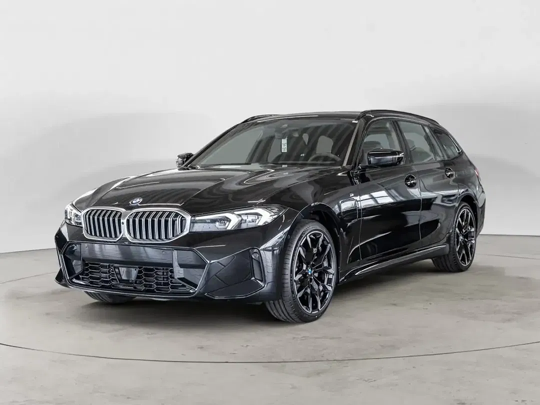 BMW 330 - Thumbnail 2