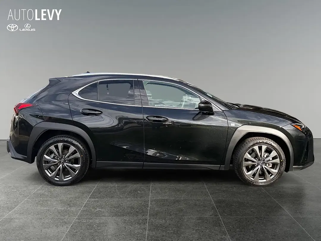 Lexus UX 300h - Thumbnail 6