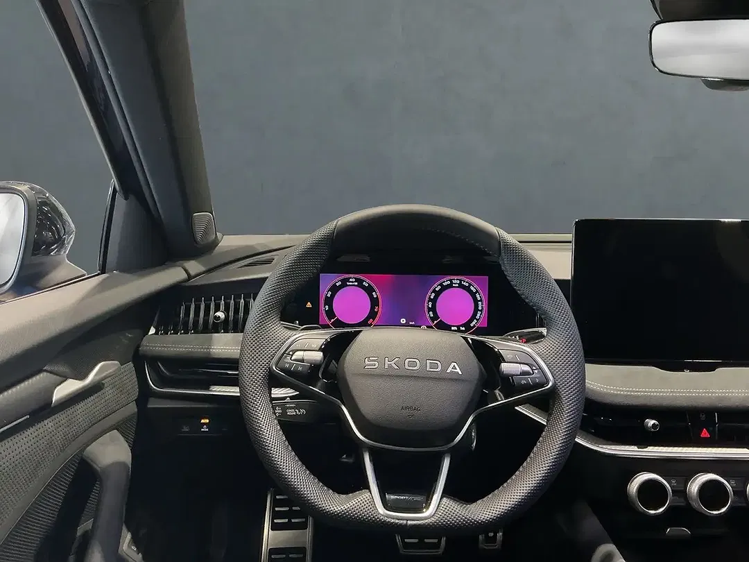 Skoda Superb - Thumbnail 5