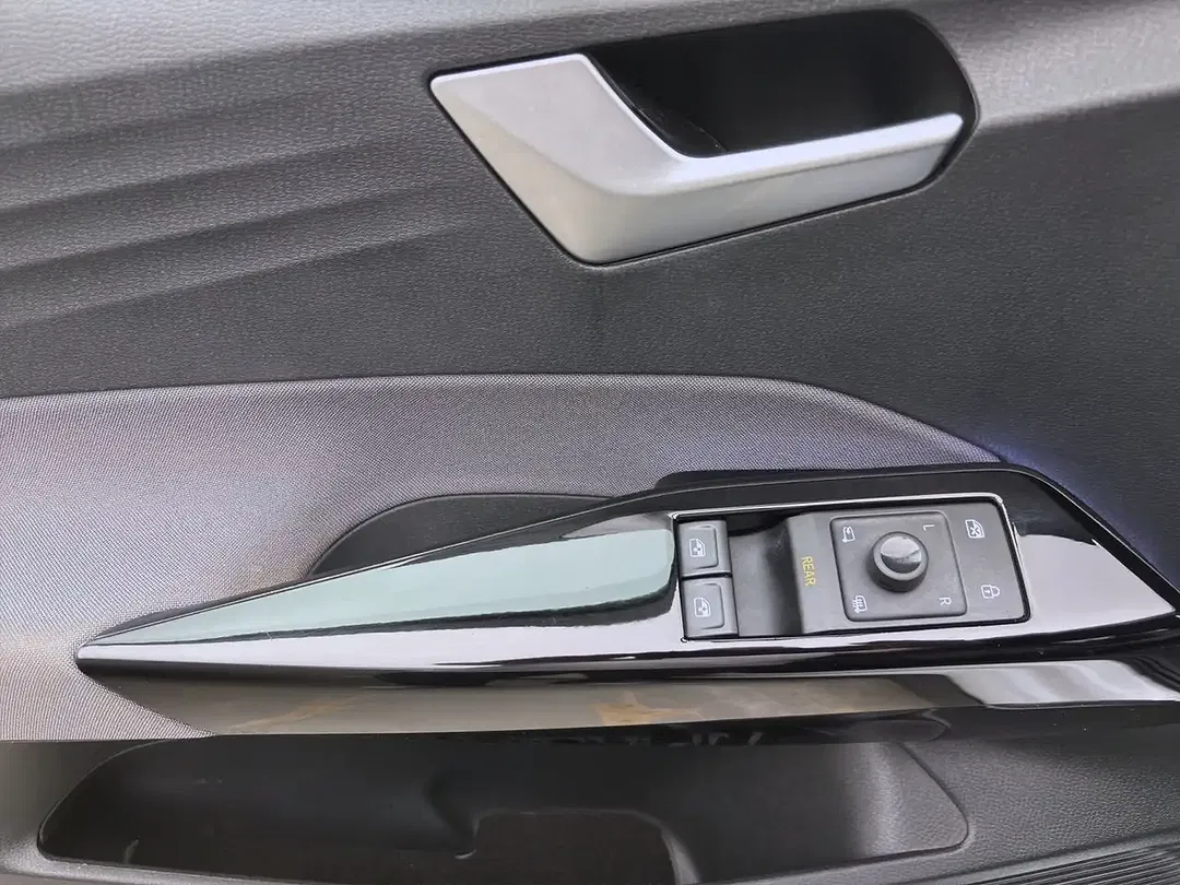 Volkswagen ID.3 - Thumbnail 10