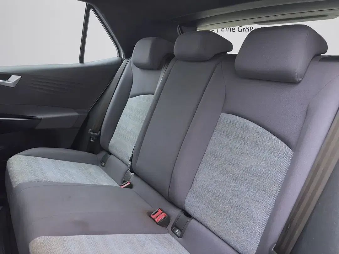 Volkswagen ID.3 - Thumbnail 15