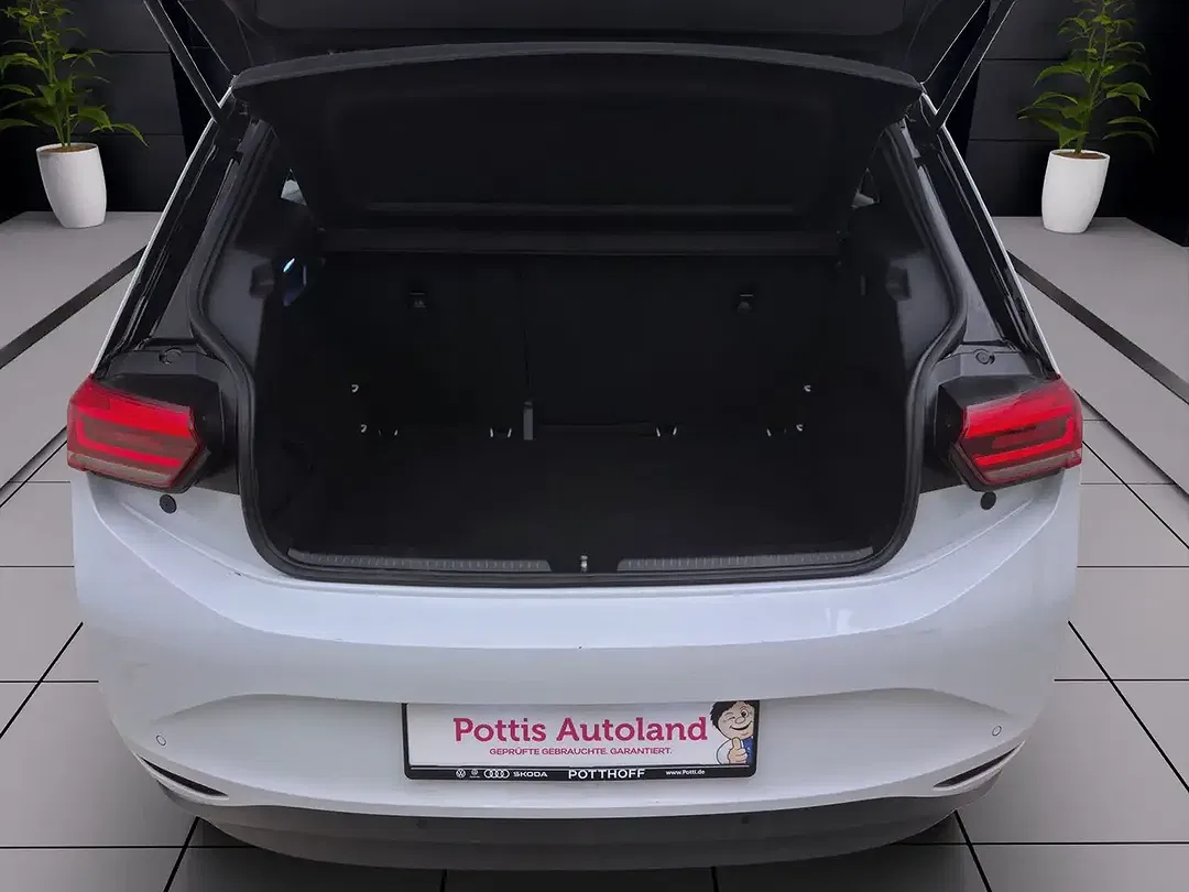 Volkswagen ID.3 - Thumbnail 4