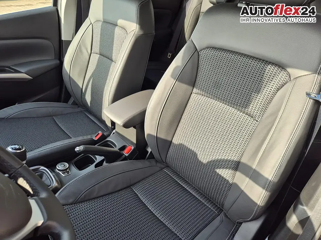 Suzuki S-Cross - Thumbnail 10