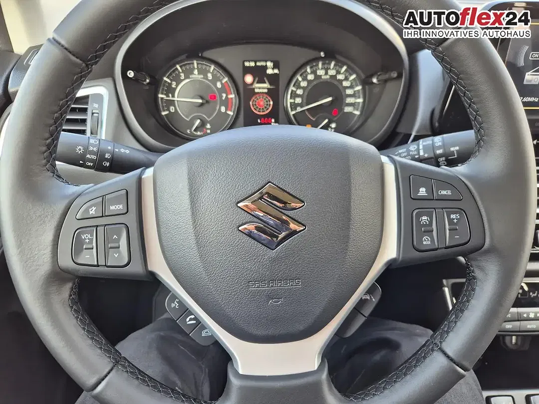 Suzuki S-Cross - Thumbnail 14