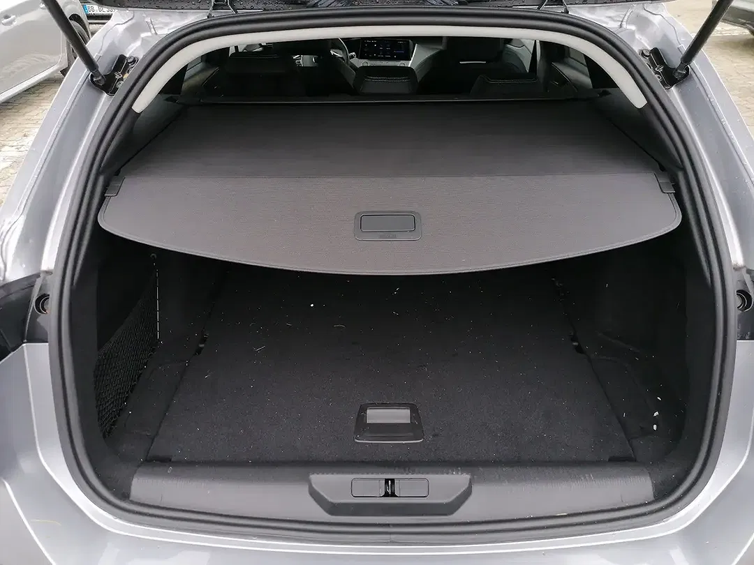 Peugeot 308 - Thumbnail 11