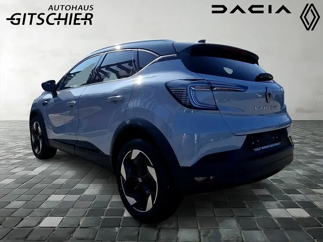 Renault Captur - Thumbnail 3