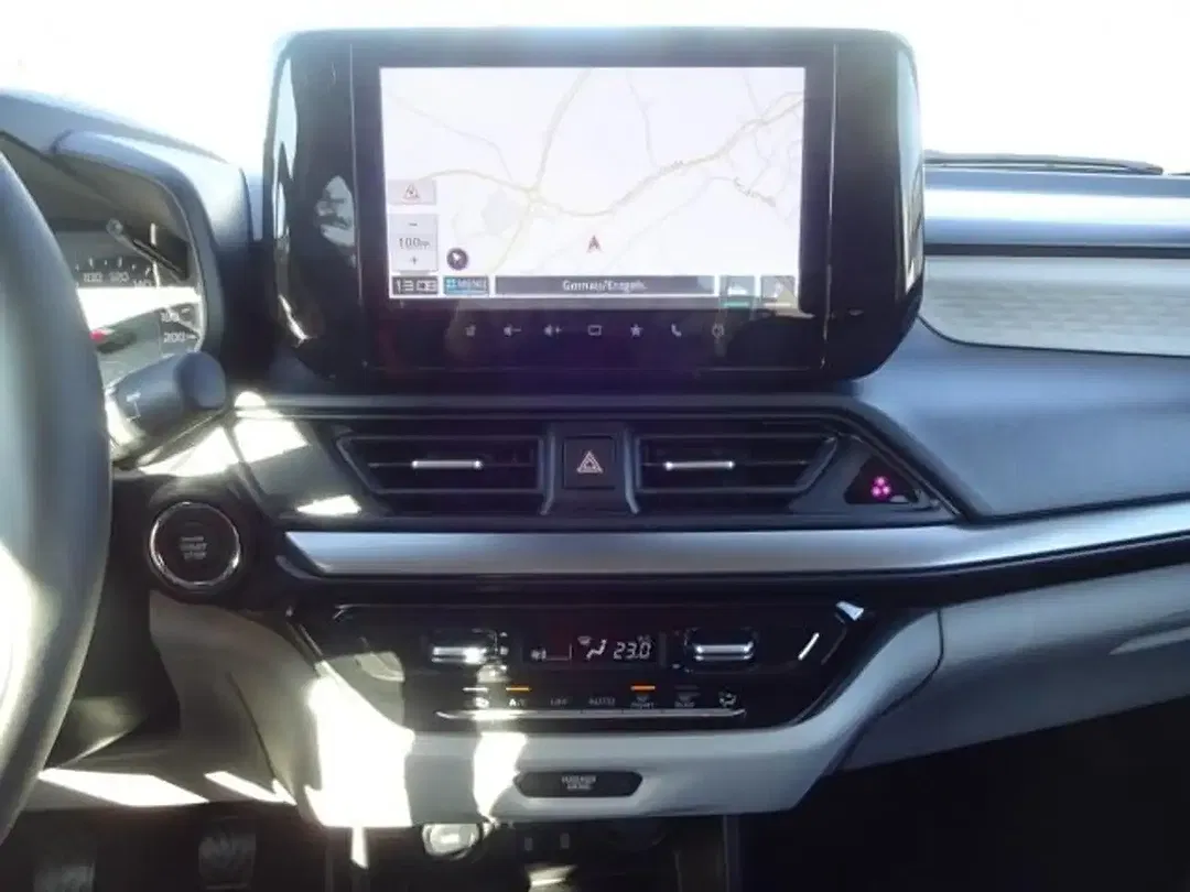 Suzuki Swift - Thumbnail 11