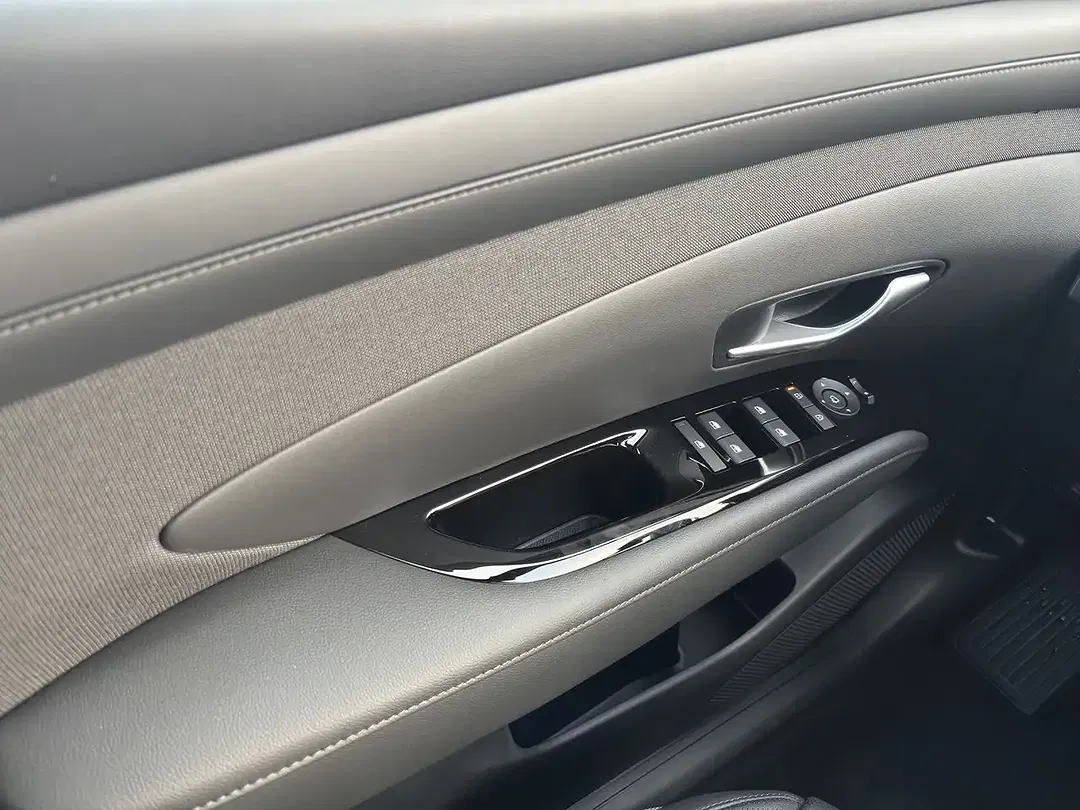 Hyundai TUCSON - Thumbnail 13